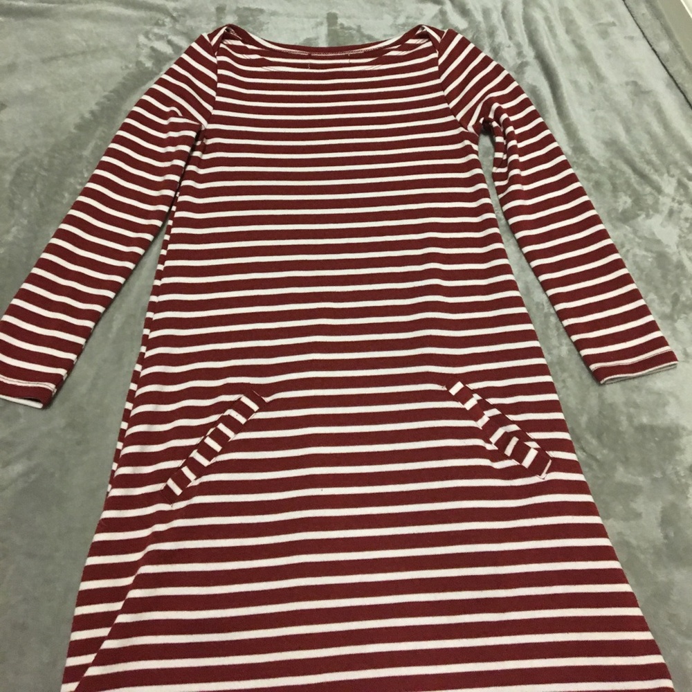 Red horizontal stripe T-shirt dress with pockets